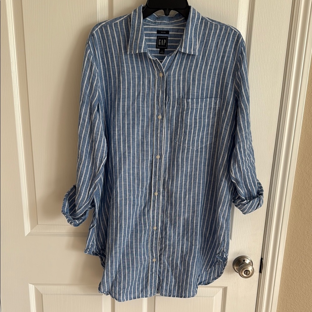 GAP Blue & White Striped Button-Up Shirt